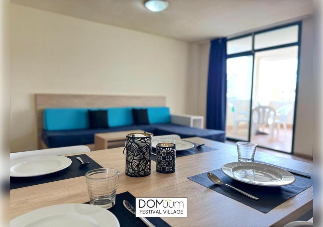 Domuum Holidays - Festival Village ซาลอว์ ภายนอก รูปภาพ